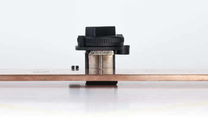 RCM-VP - Non-intrusive voltage tap terminal for copper busbar - Image 4